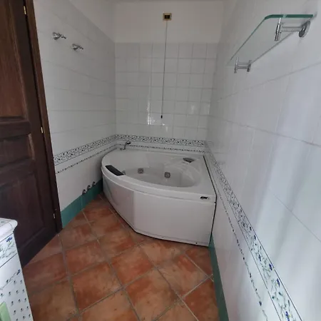 Guest house Dimora D'offizi 4*